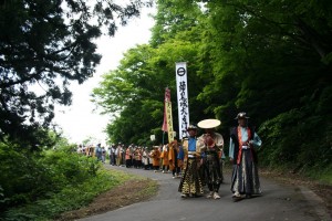 28.06.05_節黒城跡開山祭り_3