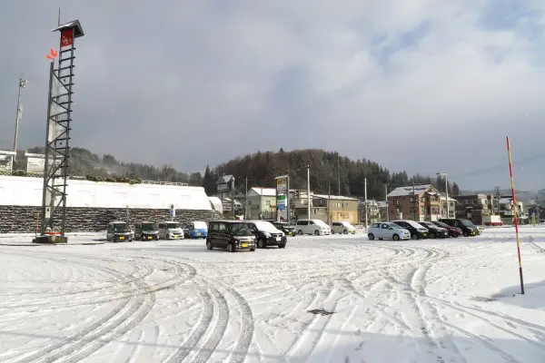 まつだい ようやく雪が降り始めました 十日町市観光協会