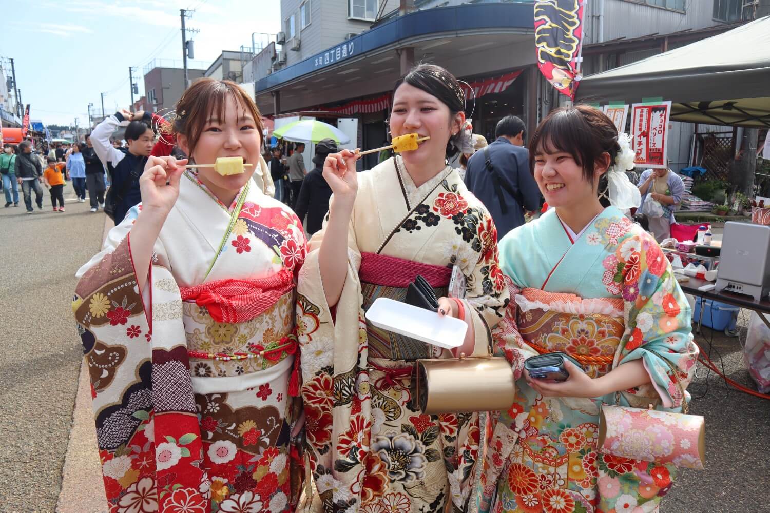 着物大処分祭‼️17日までの期間限定です‼️ 年度持ち越し在庫処分】フォーマル個性派！ 染色界の鬼才！ 千地泰弘