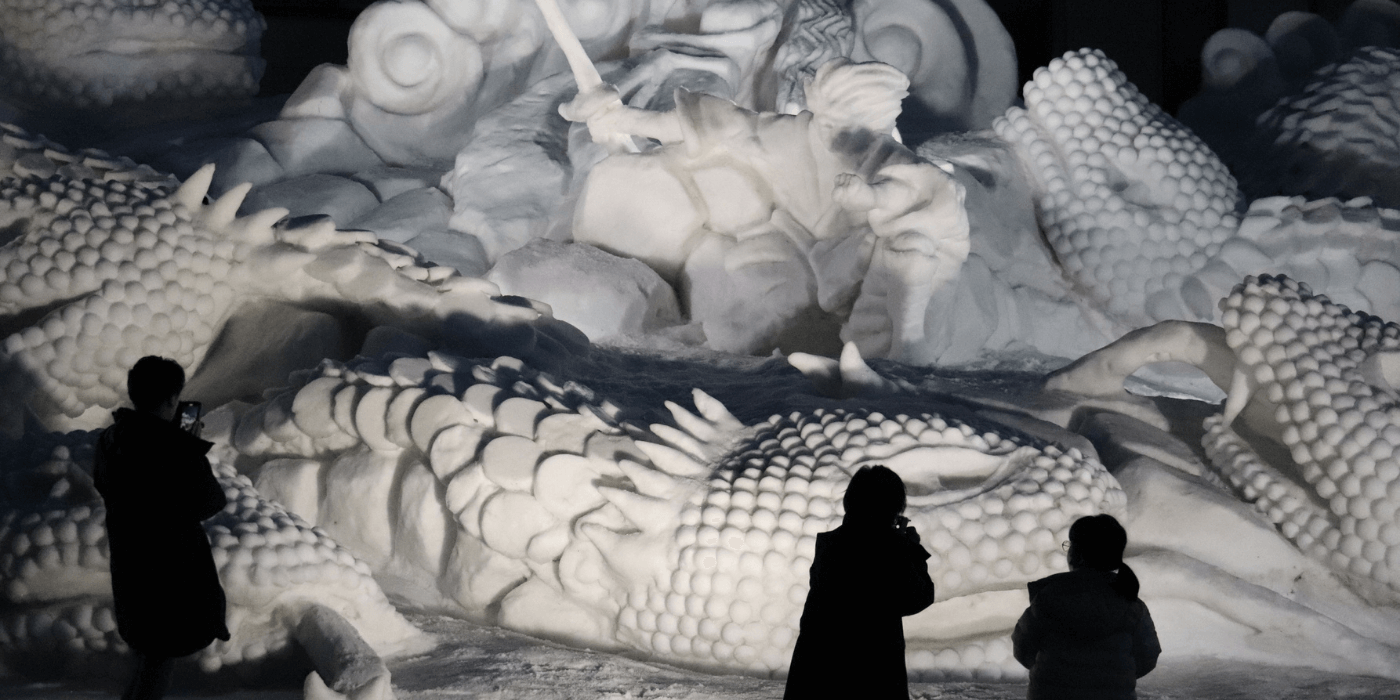 ［十日町雪まつり］圧巻の雪像と屋台グルメを車で巡るモデルコース