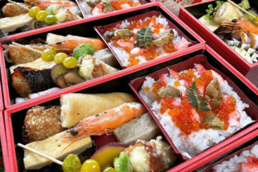 季節の食材を使用する松喜屋こだわりの料理